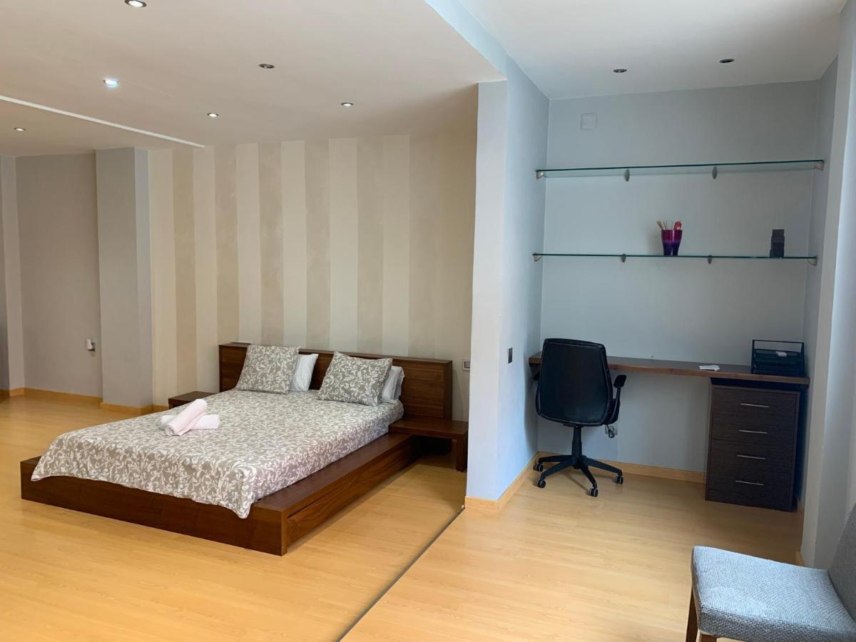 Luxury Apartment Mercat Central Tarragona Exteriör bild